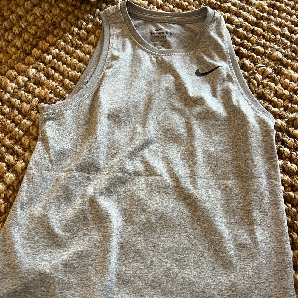 Nike Heather Gray Sleeveless Top